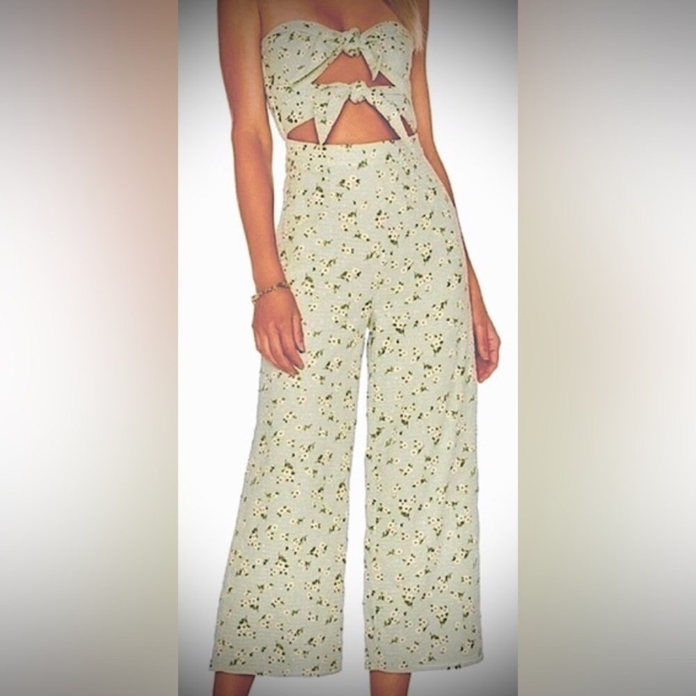 Revolve Majorelle Tessa Jumpsuit Low Cut Wide Legs  Cotton Green Floral size M